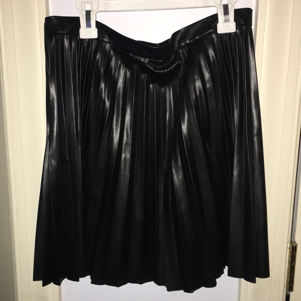 pleated skirt from Victoria’s Secret. Size 4